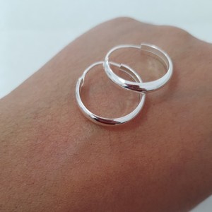 Brinco Argolinha Redonda Lisa 2cm Prata 925