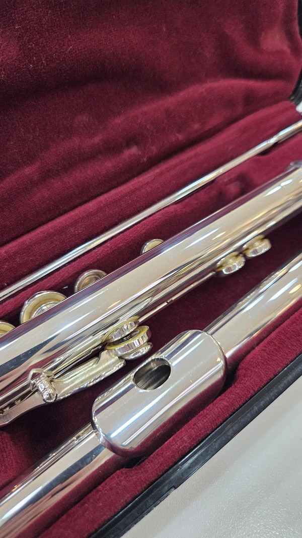 Flauta Transversal Yamaha 311 Revisada Cabeça de Prata!