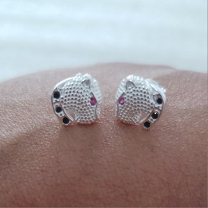 Brinco Coleção Leopardo Zircônia Pink e Preto Prata