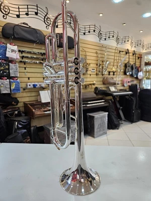 Trompete Weril ET1172 Sib - Prata - Seminovo