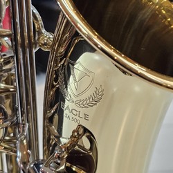 Sax Alto Eagle SA 500 Laqueado com Niquelado - Seminovo