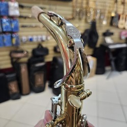 Sax Alto Yamaha YAS-23 Japonês Usado