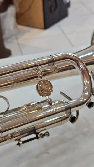 (Raridade) Trompete Holton ST304 Sib - colecionador, prata, original
