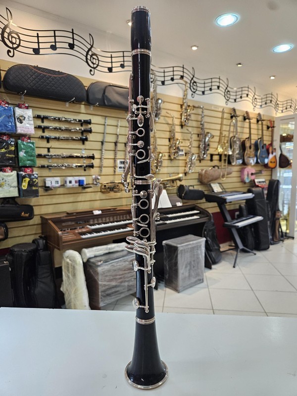 Clarinete Yamaha YCL-25 Sib (Usada) - Sapatilhamento Novo