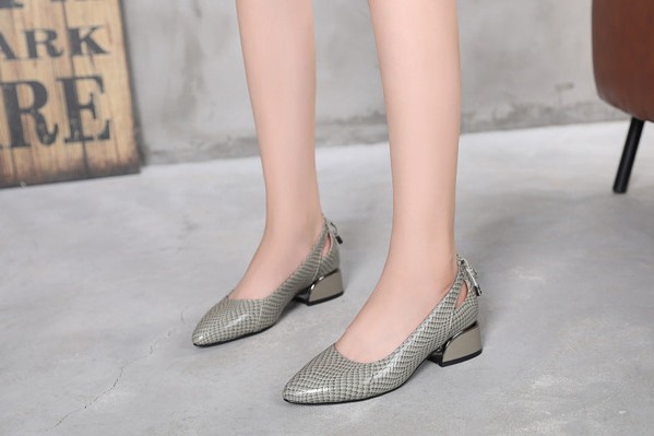 Sapato de Salto em Couro | Conforto Plus | Laís