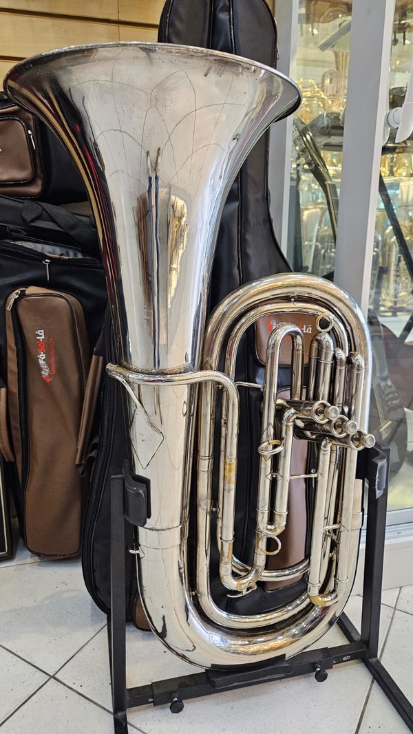 Tuba Armando Weingrill 3/4 em dó - 3 pistos - usado