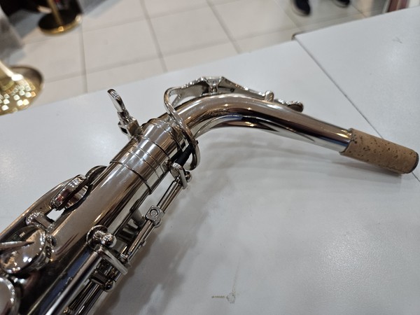 Sax Alto Eagle Niquelado Seminovo + Acessórios