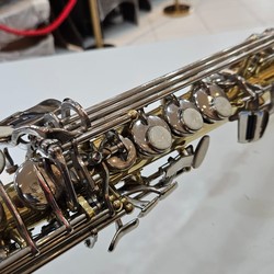 Sax Soprano Eagle SP 502 Sib - seminovo - laqueado com chaves niqueladas