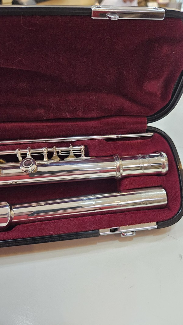 Flauta Transversal Yamaha 311 Revisada Cabeça de Prata!