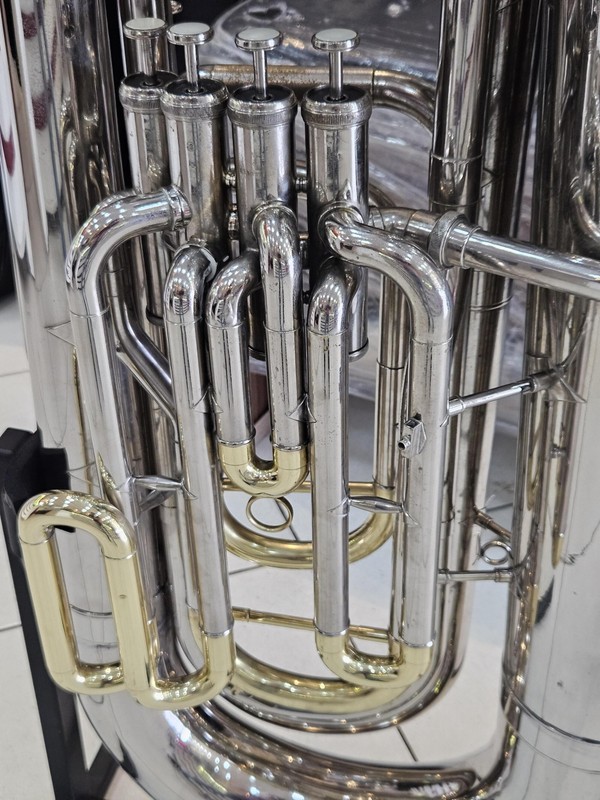 (USADA) Tuba Weril J980 4/4 sinfônica- 4 pistos