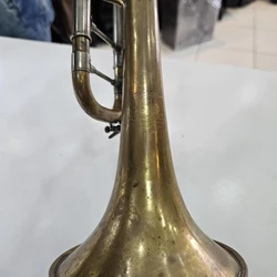 Trompete Bach Stradivarius Modelo 38 Sib Desplacado Original com Case