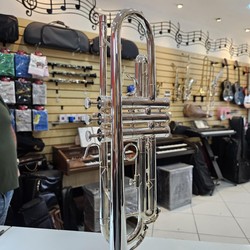 Trompete Weril ET1172 Sib - Prata - Seminovo