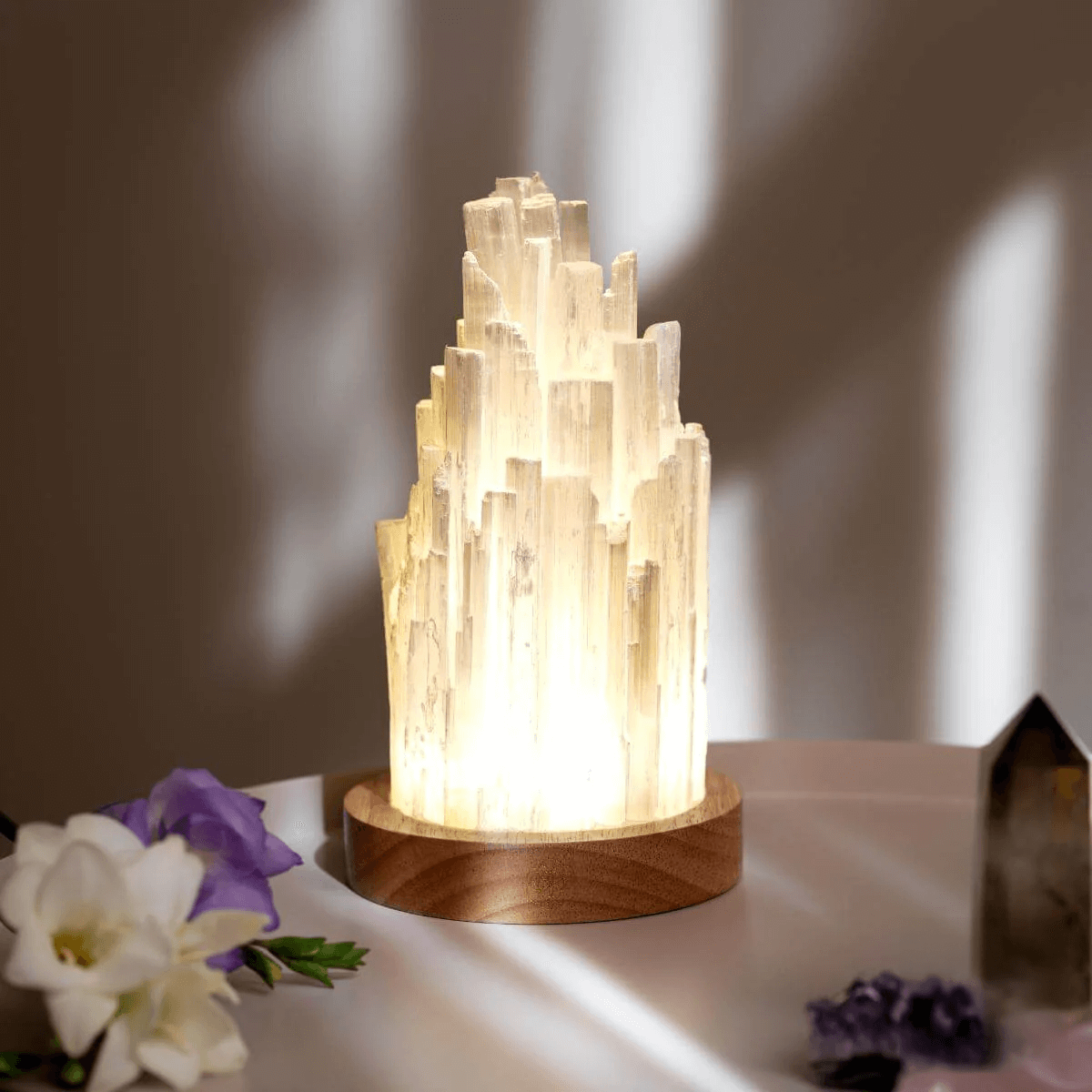 A lâmpada de selenita Cleanse-All - 2 libras de poder de cura