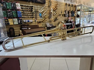 (Sib) Trombone Pistos Weril F670 Laqueado (Usado, Revisado)