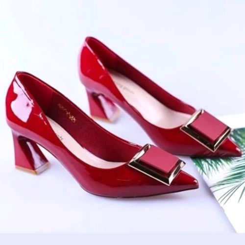  Salto Alto |Conforto, Brilho e Estilo | Sabrini