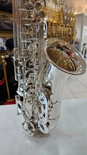 Sax Alto Profissional da Premier PAS-761 todo prata seminovo