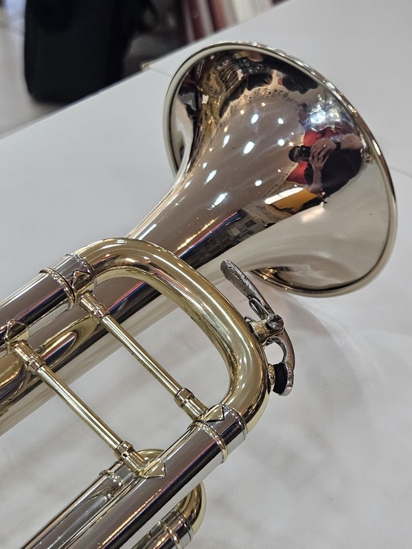 🎺 Trompete Weril Regium Concert ET 9076 Profissional (Seminovo)