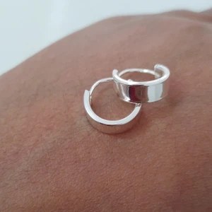 Brinco Argolinha Reta Lisa 1,2cm Prata 925